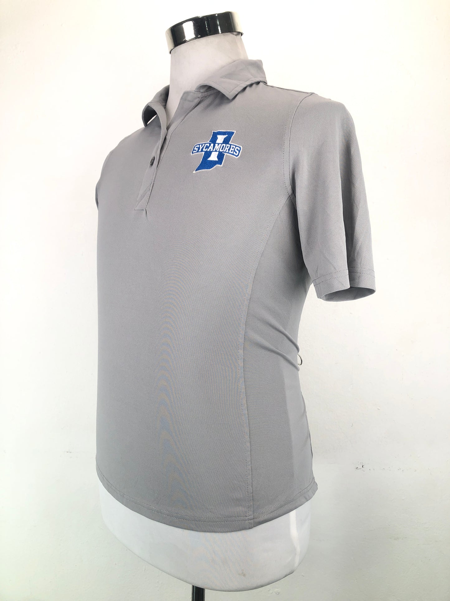 Camiseta Gris Cutter Buck