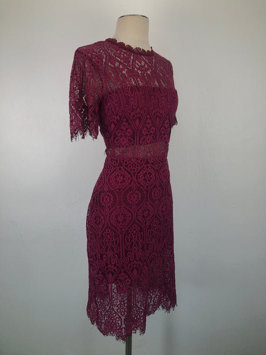 Vestido Rojo vino de Flores Lulus