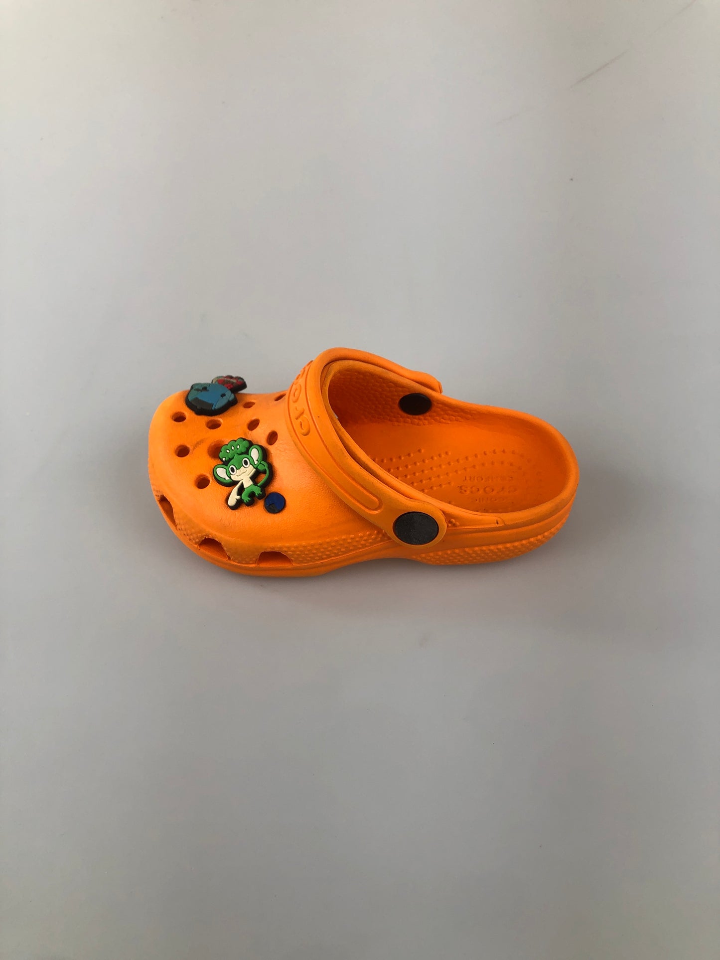 Sandalia Naranja Crocs