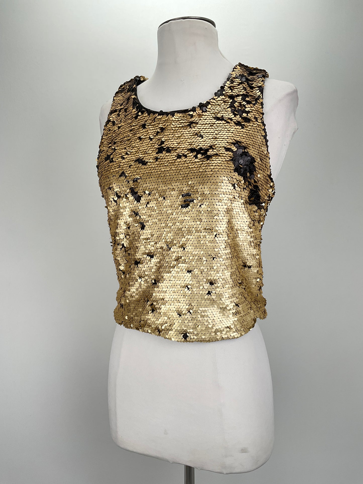 Blusa Dorado de Brillo Forever 21