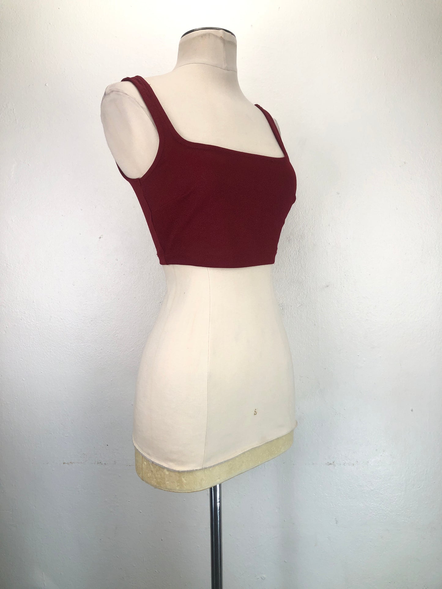 Busita Rojo vino Miss Avenue