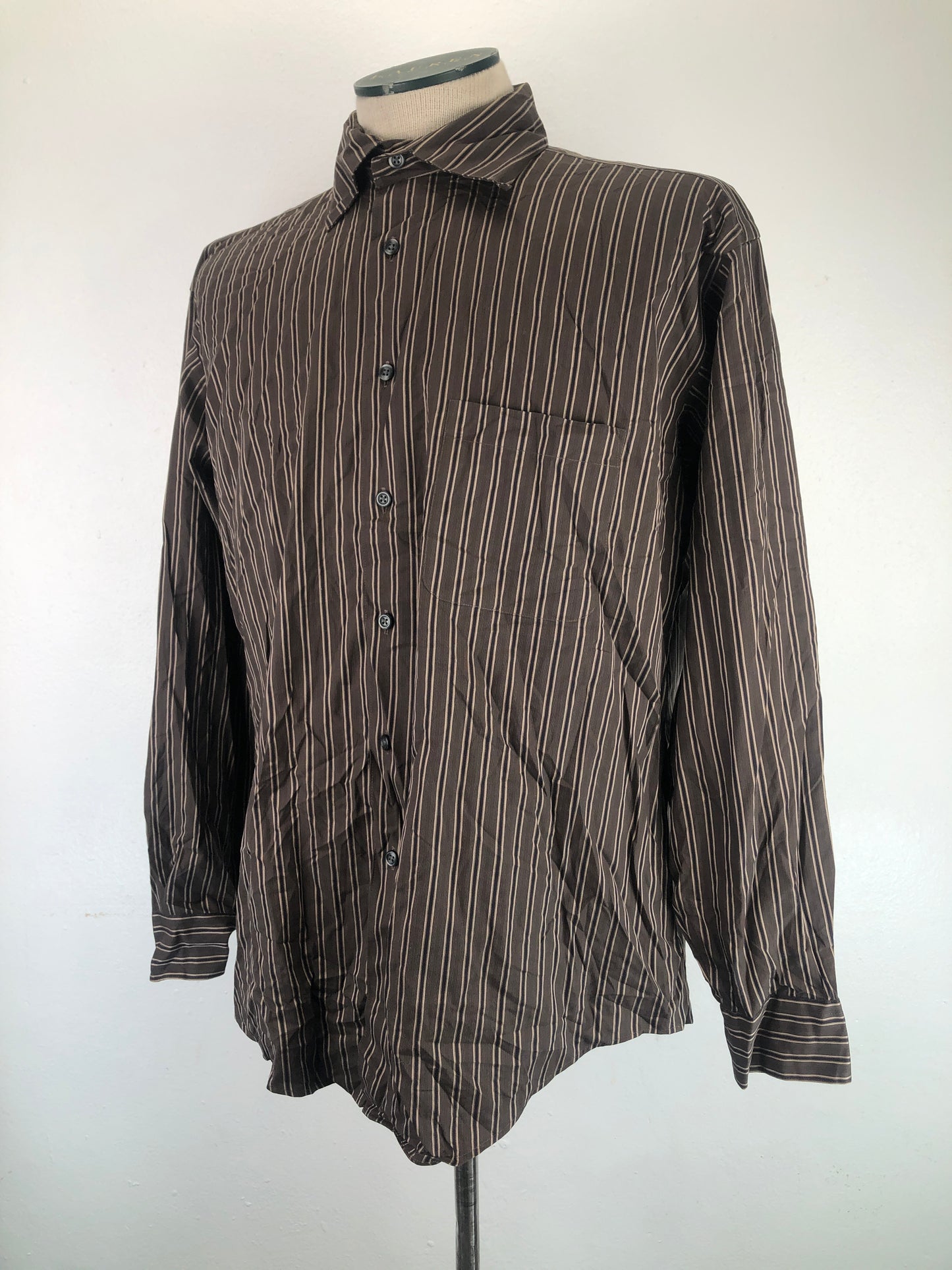 Camisa Marron De Rayas Non Iron