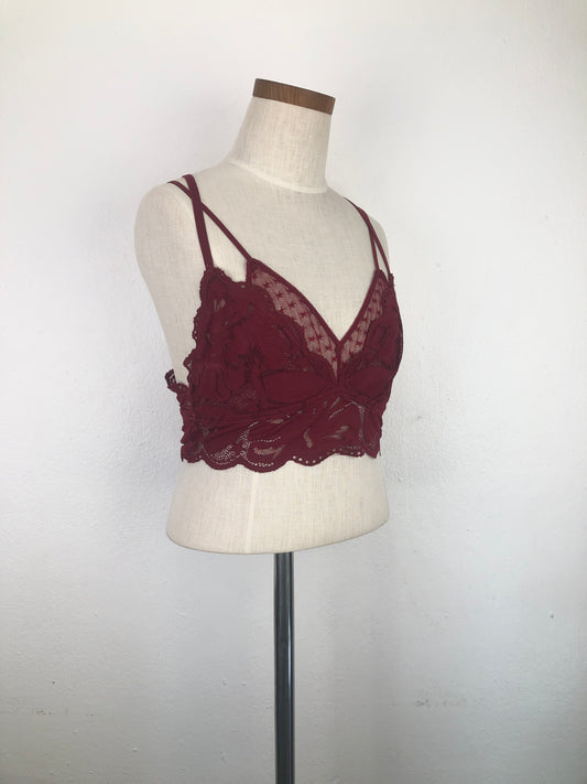 Blusita Rojo Floral vino Aerie