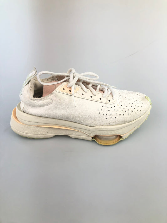 Tenis Crema Deportivo Nike