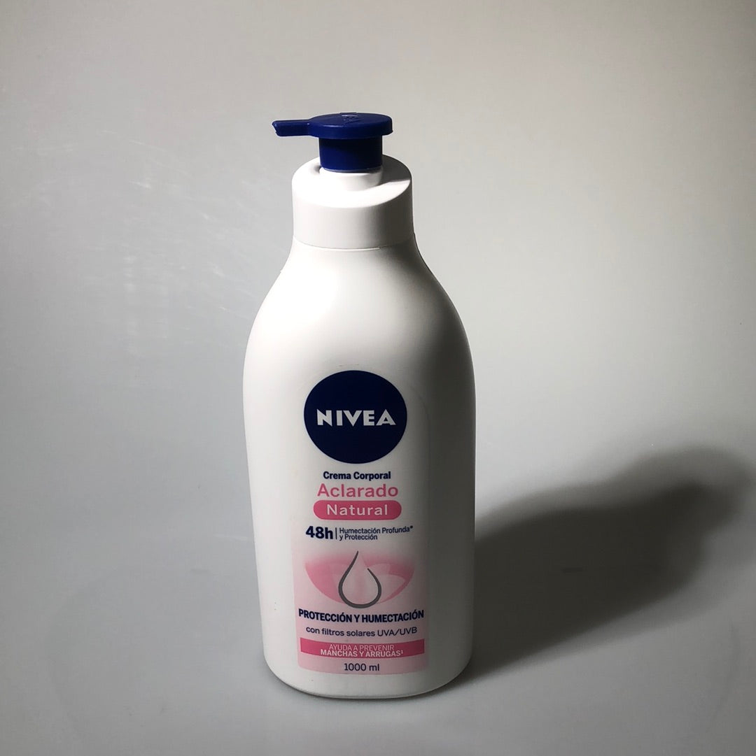 Crema Nivea Corporal Aclarado