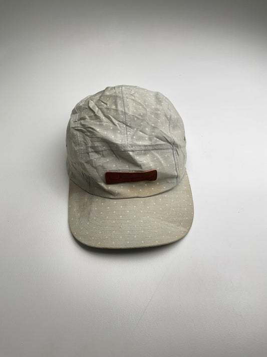 Gorra Gris de Lunares Spyed