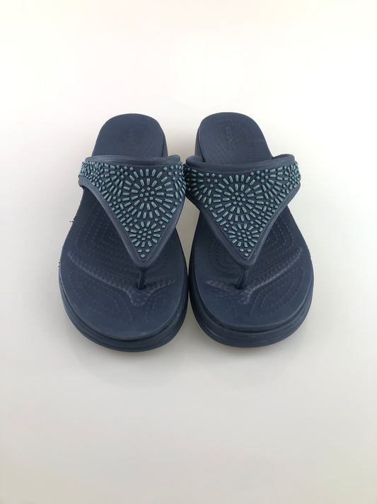 Sandalia Azul Oscuro Tipo Calizo