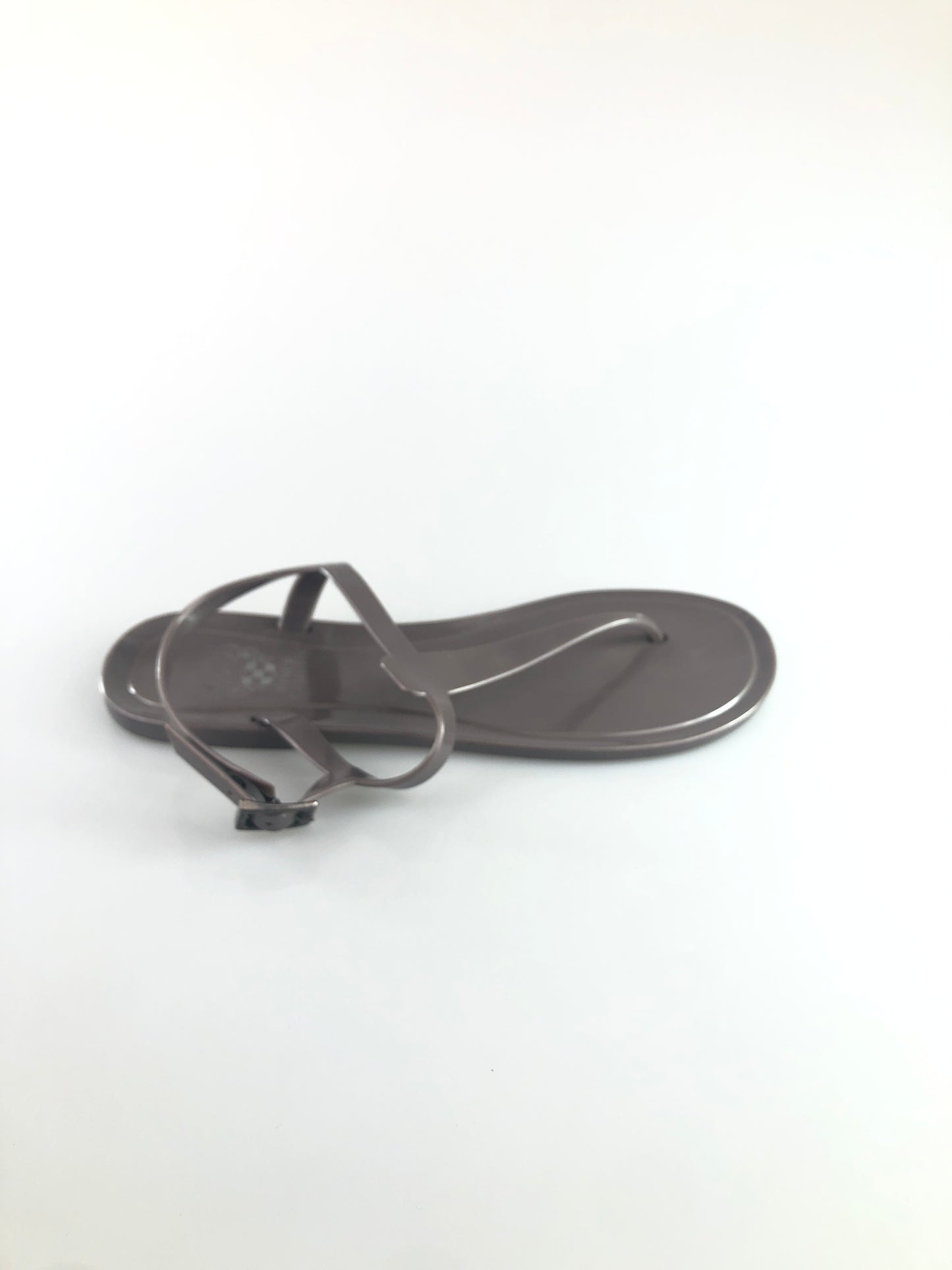 Sandalia Gris Vince Camuto