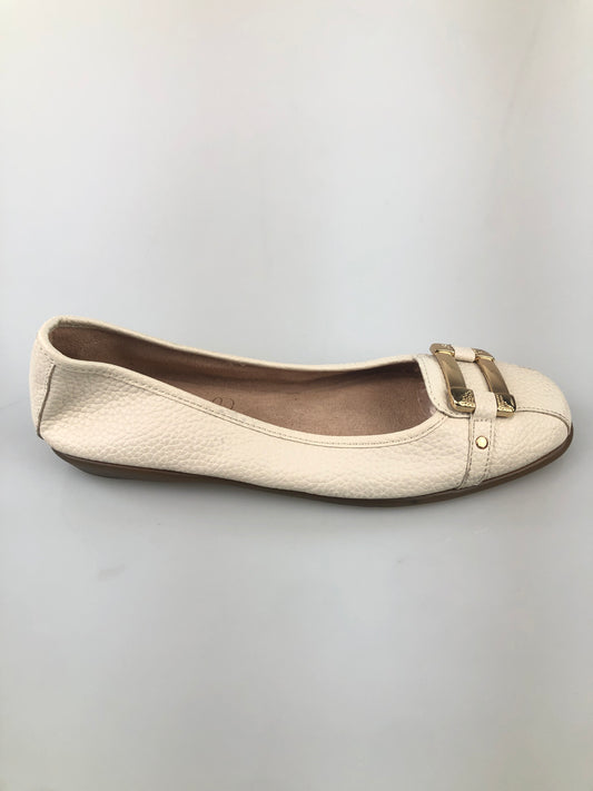 Zapatos Crema Aero soles