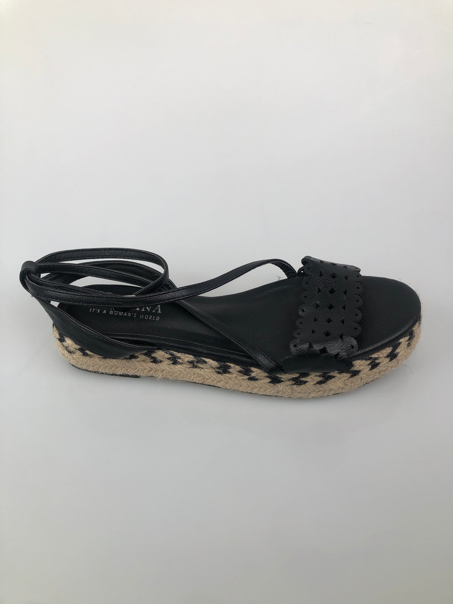 Zapatilla Negro Lascana