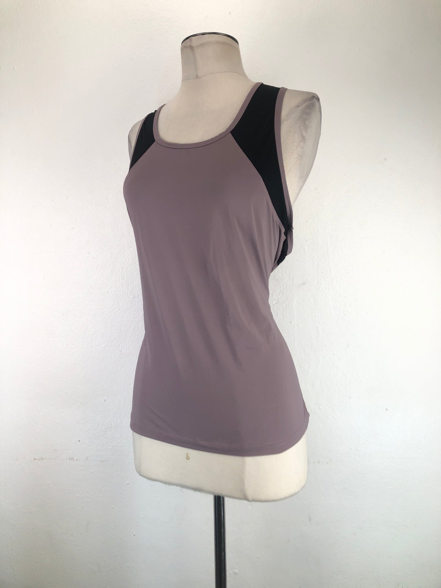 Blusa Nude Deportivo Zyia