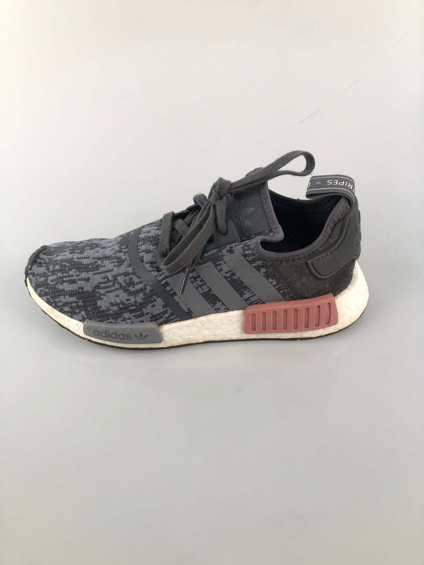 Tenis Gris Deportivo Adidas