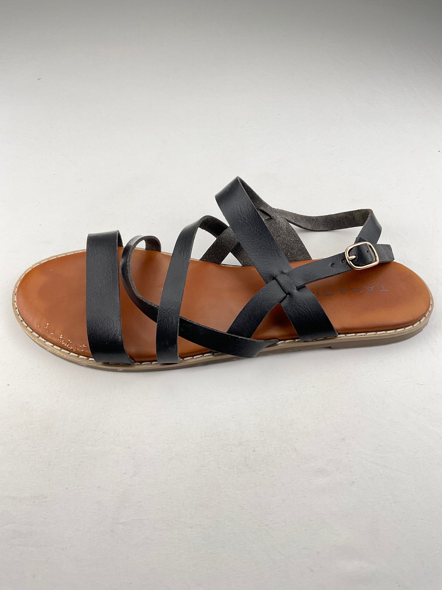 Sandalia Negro Tahari