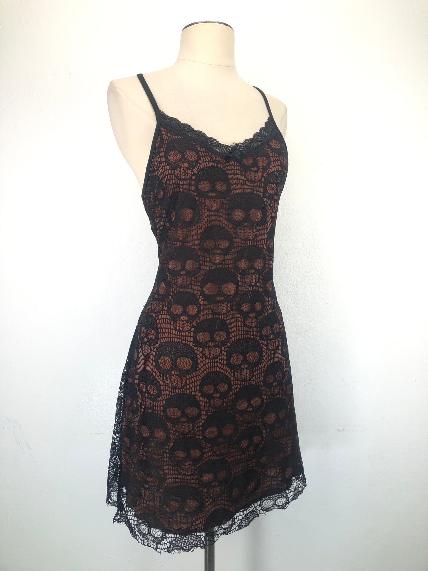 Vestido Negro Romwe