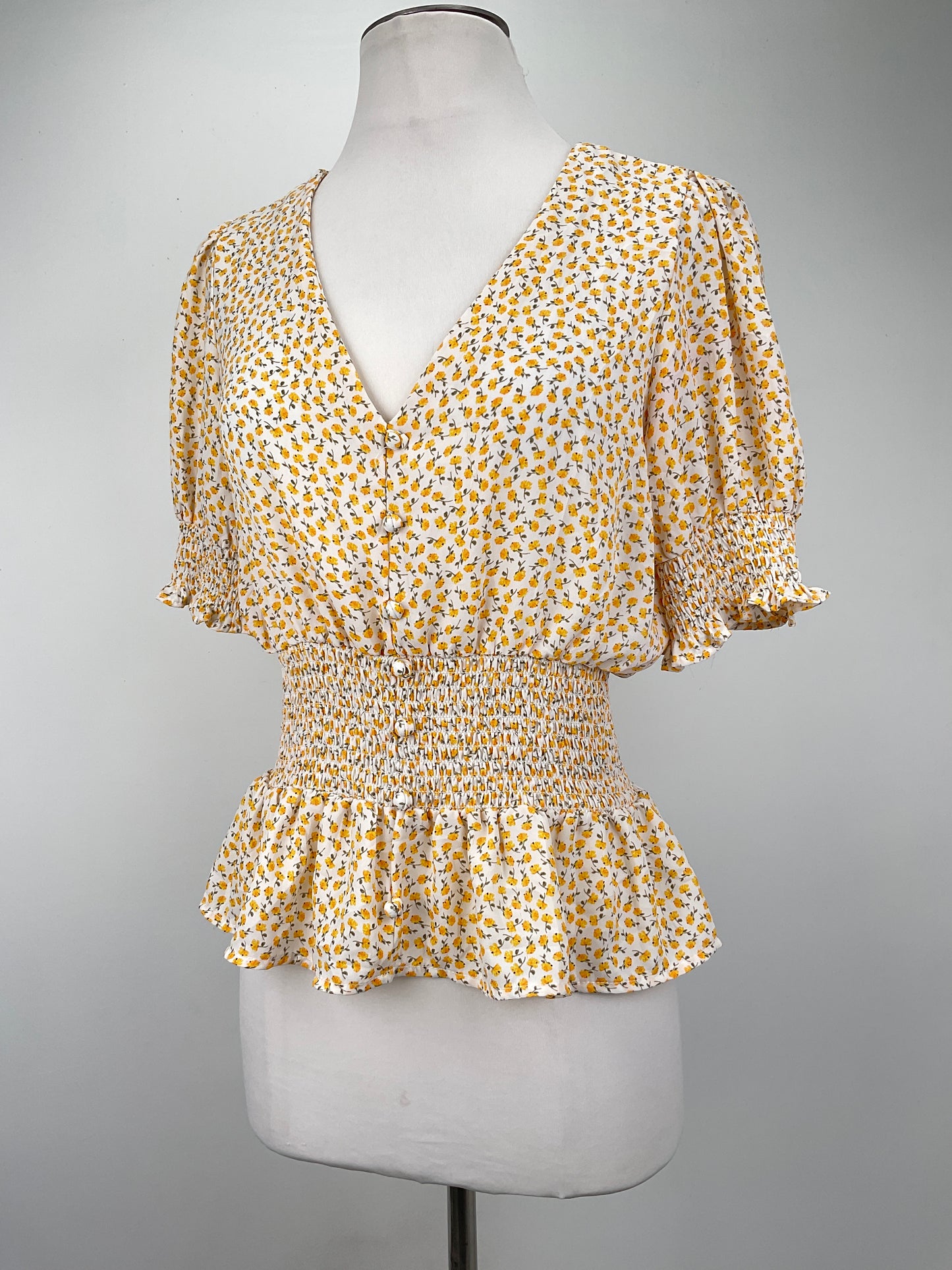 Blusa Crema Floral Sienna Sky