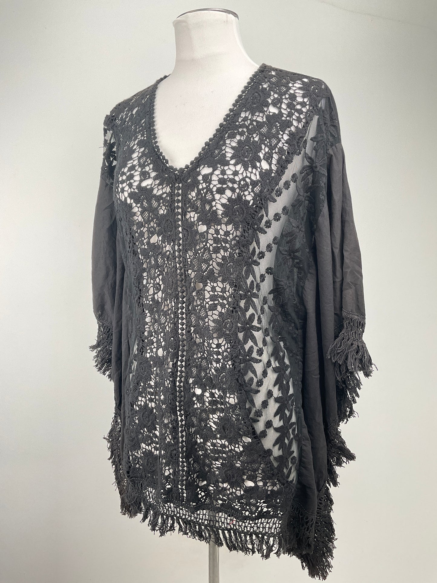 Blusa Negro Floral David Jeffery