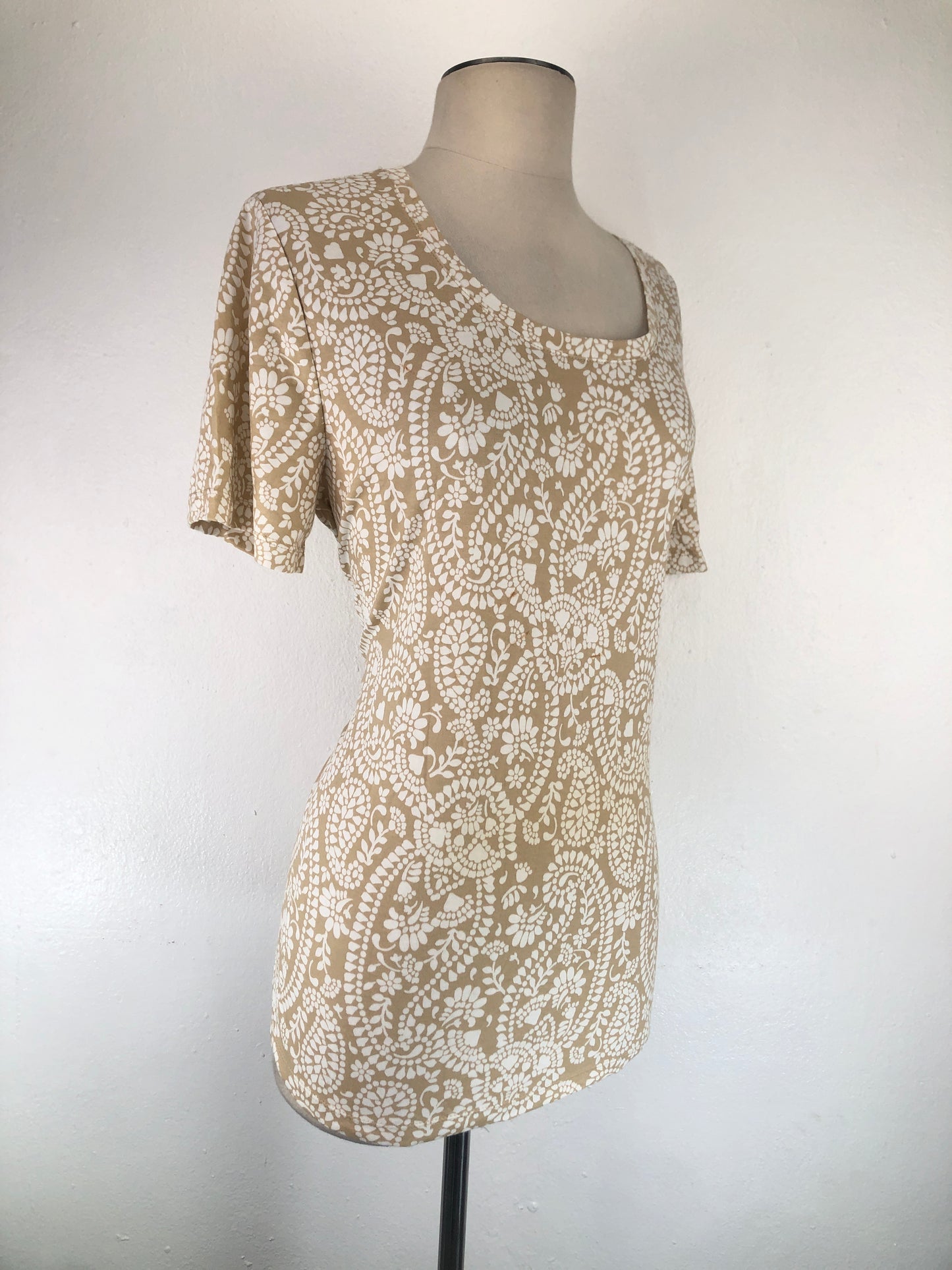 Blusa Crema de Flores White Stag