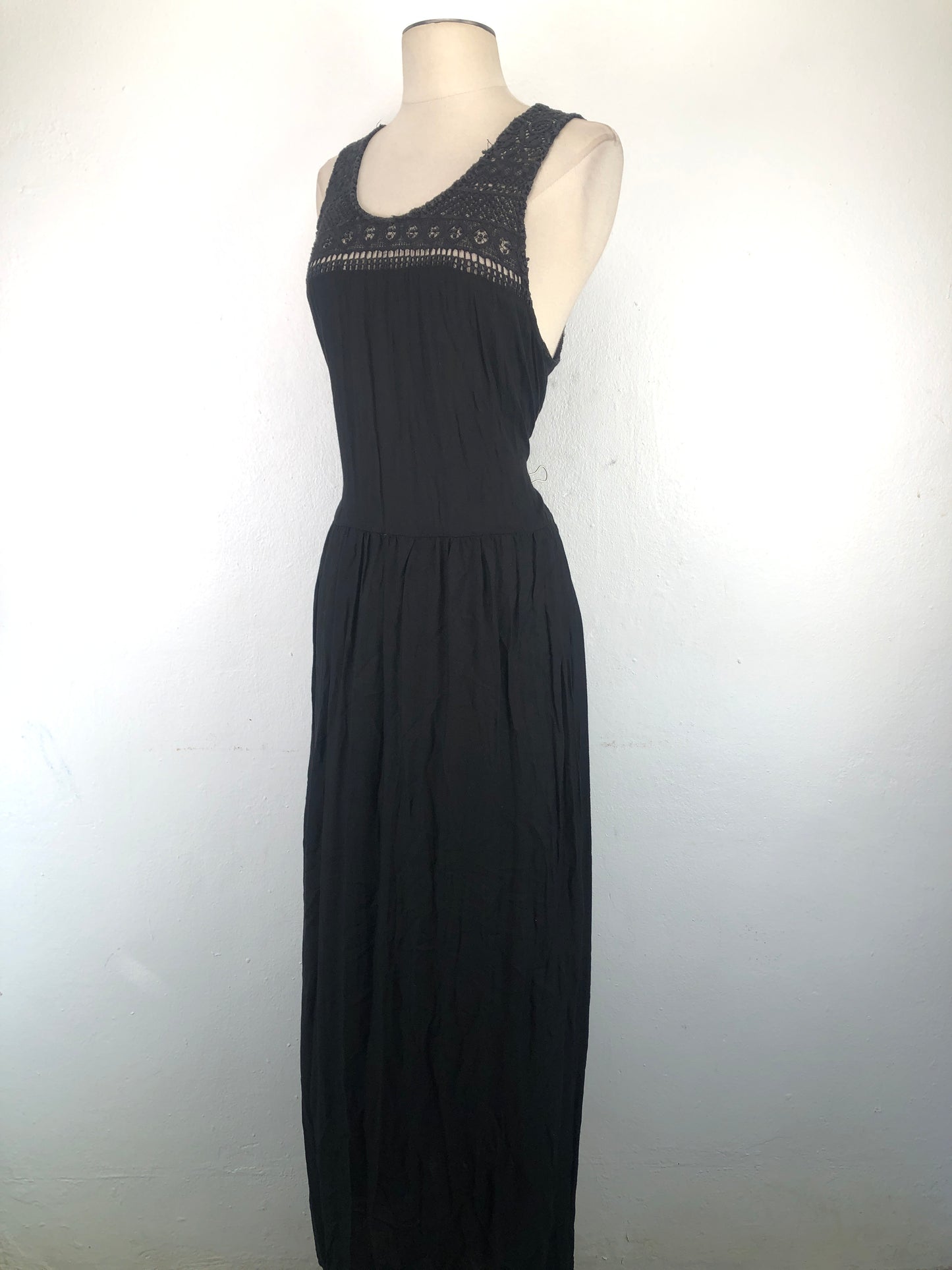Vestido Negro Variangis