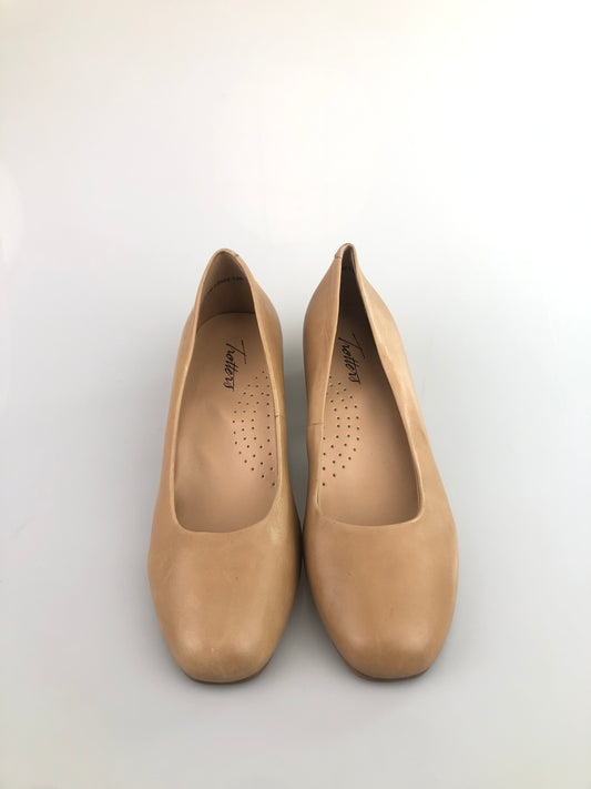 Zapatos Crema Trotters