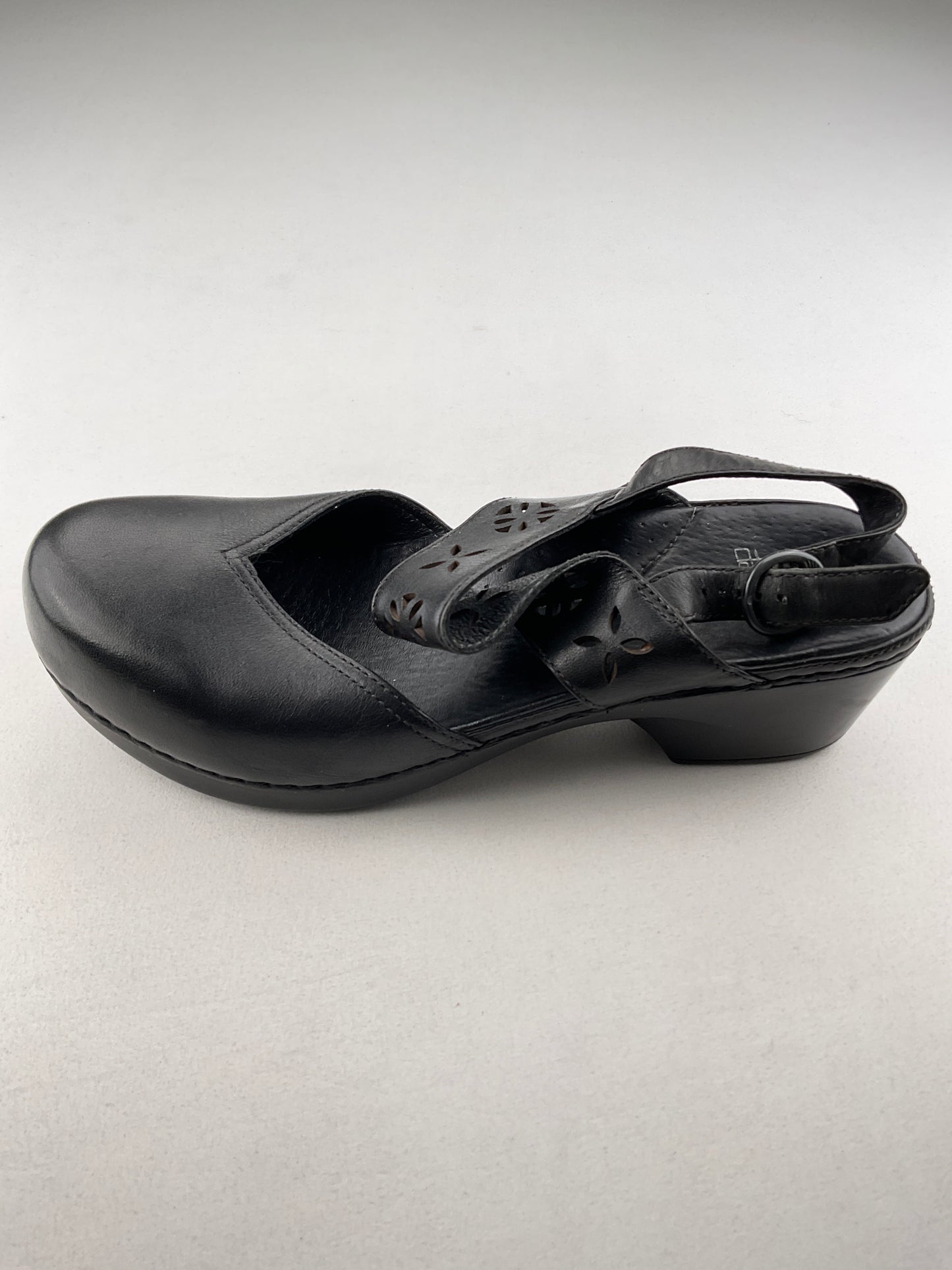 Zapatilla Negro Dansko