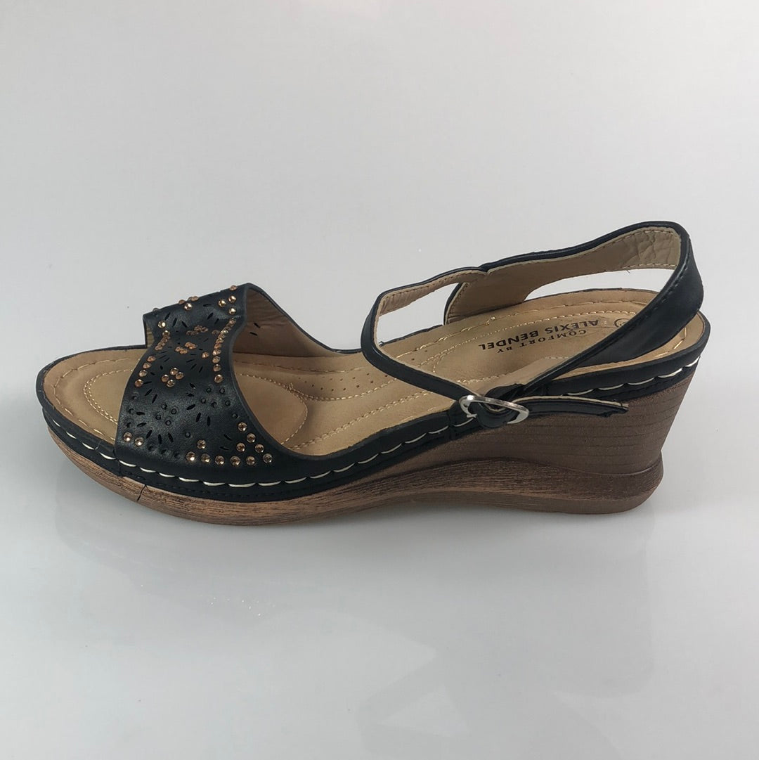 Zapatilla Negro De Brillo Comfort Alexis Bendel