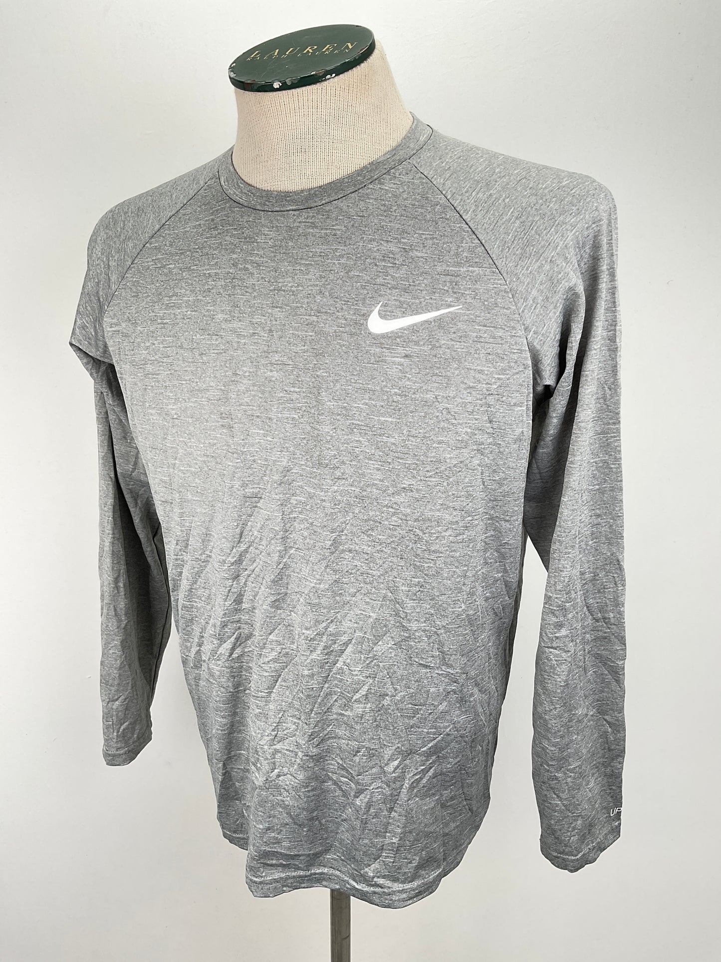 Camiseta Gris Deportivo Nike