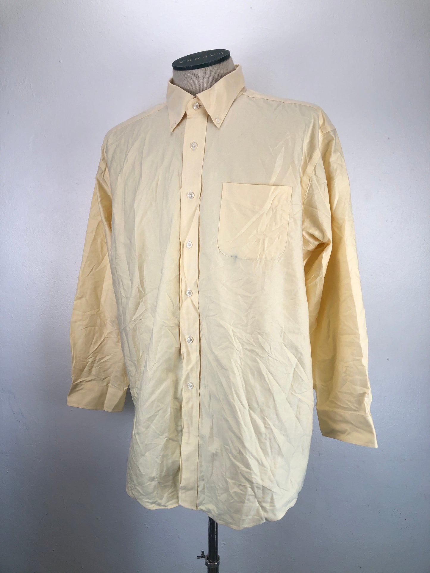 Camisa amarillo Wrinkle Free