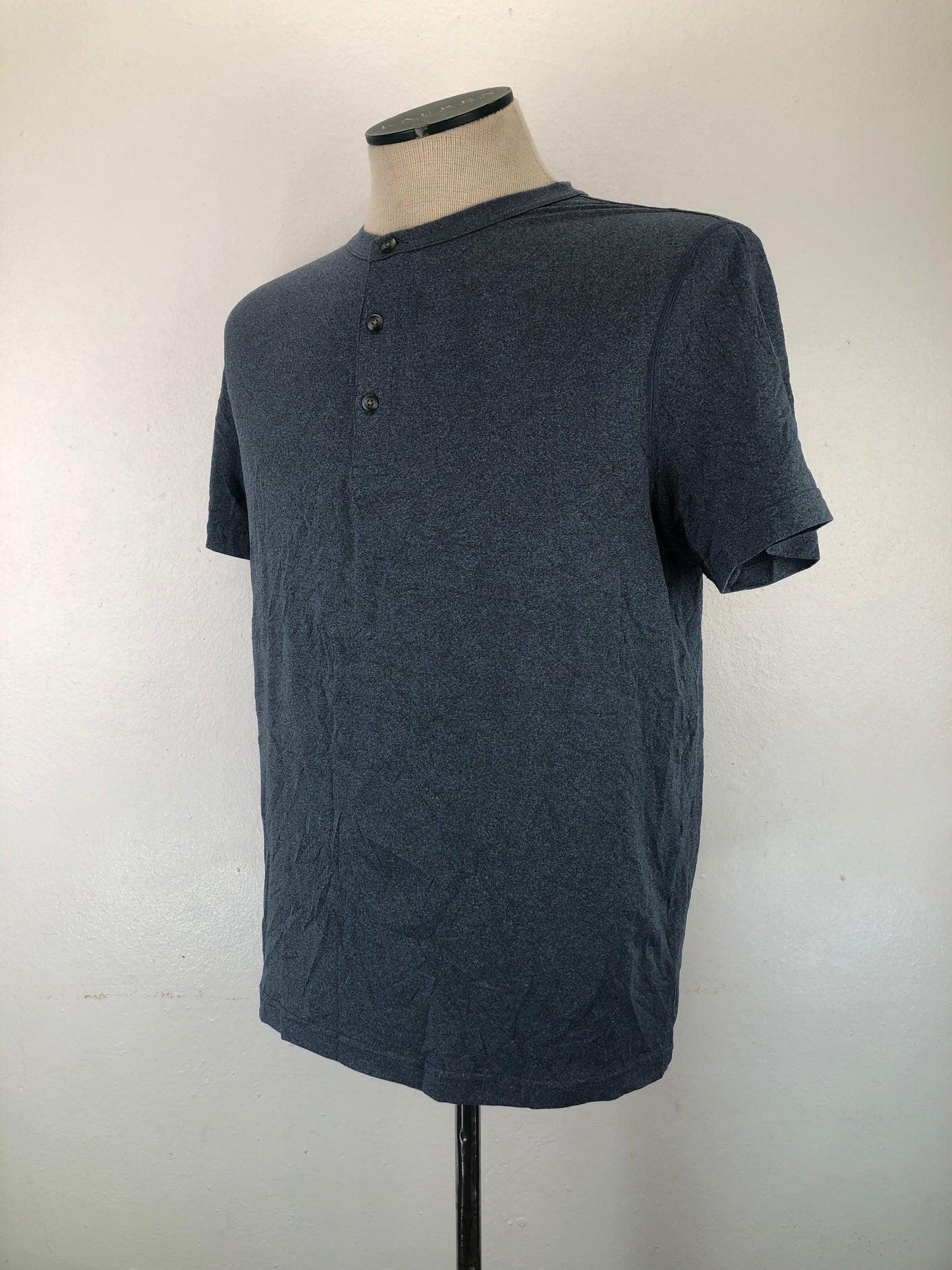 Camiseta Gris Untuckit