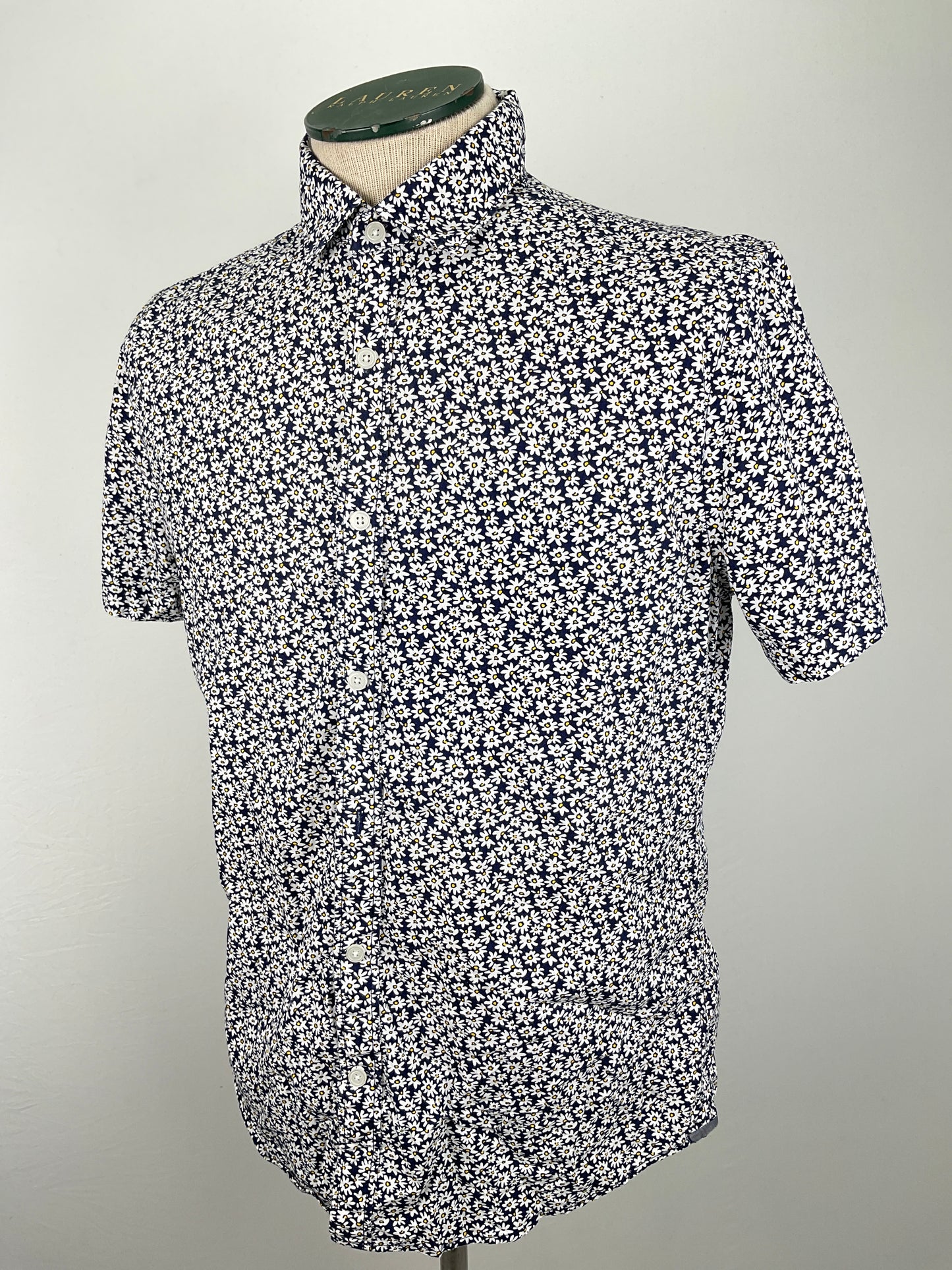 Camisa Azul marino Floral Express