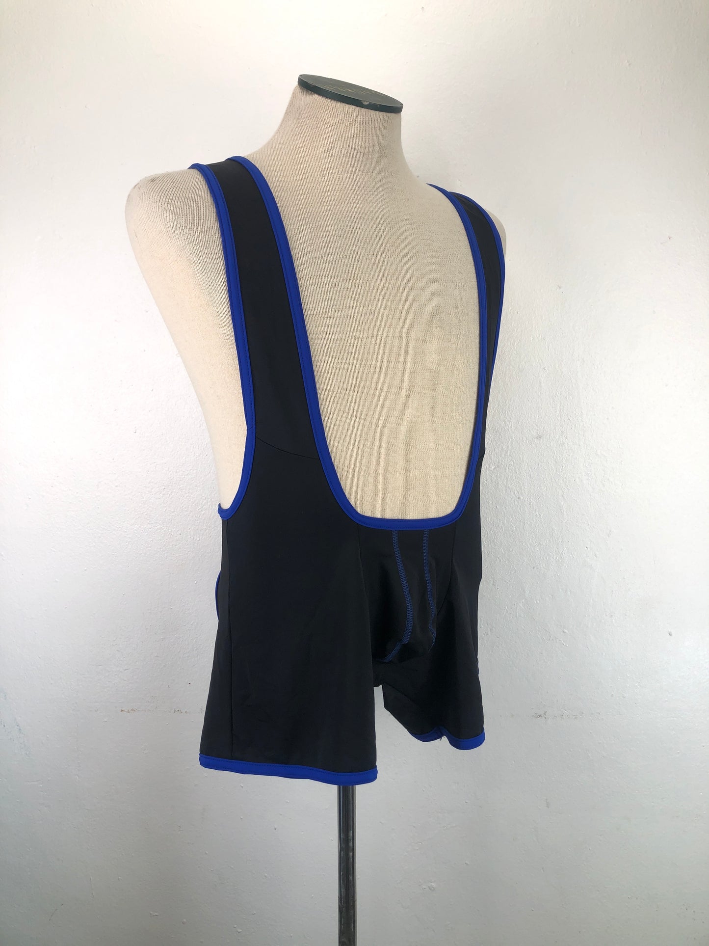 Traje de Luchador Negro Leather