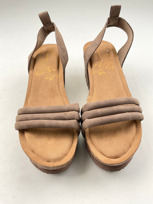Zapatilla marónn Maurices