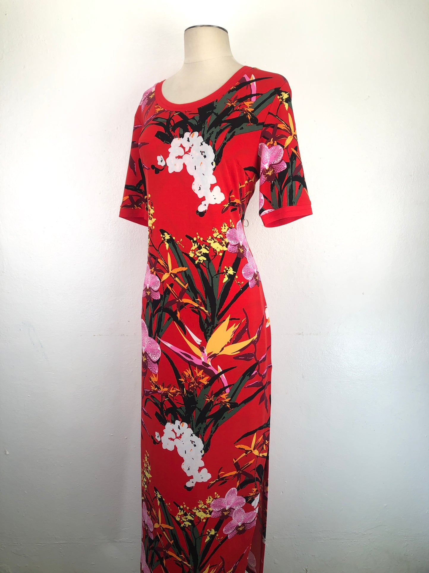 Vestido Rojo De Flores G.I.L.I