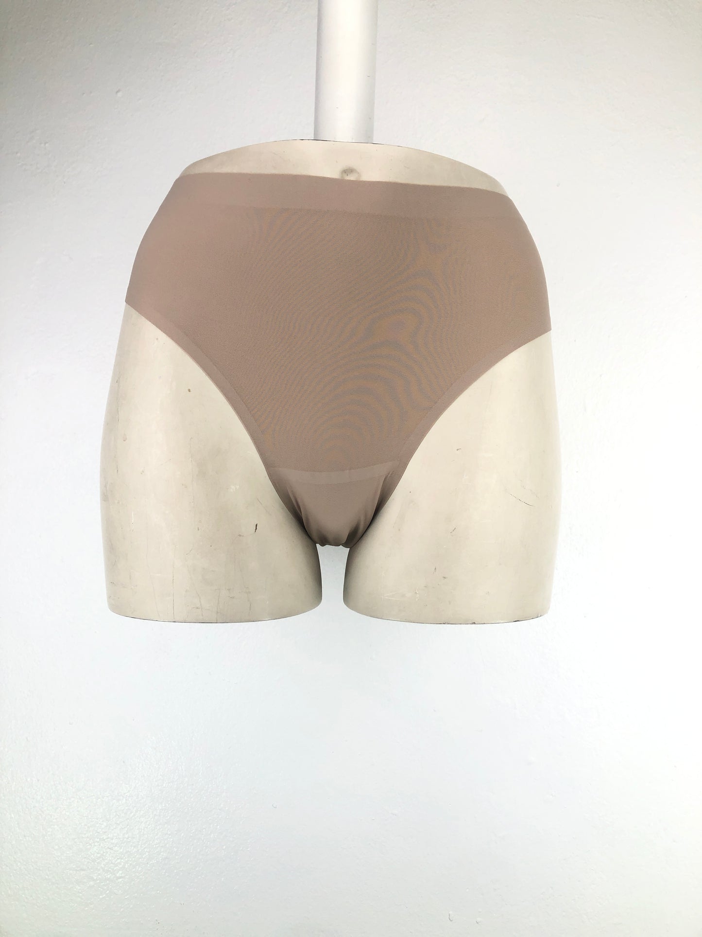 Panti Crema Nine West