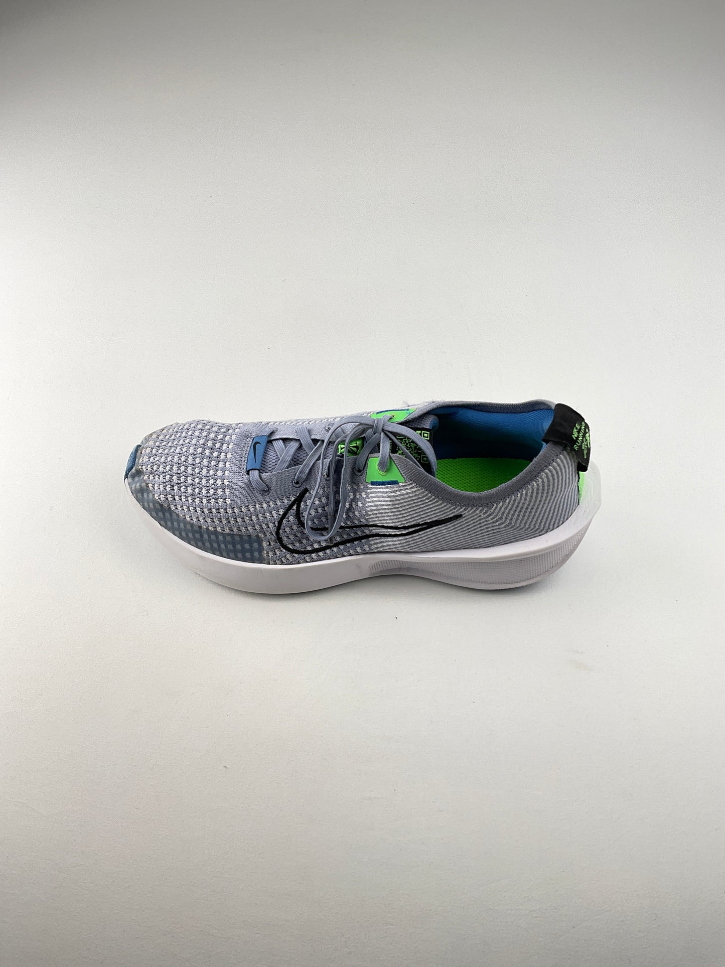 Tenis Gris Deportivo Nike
