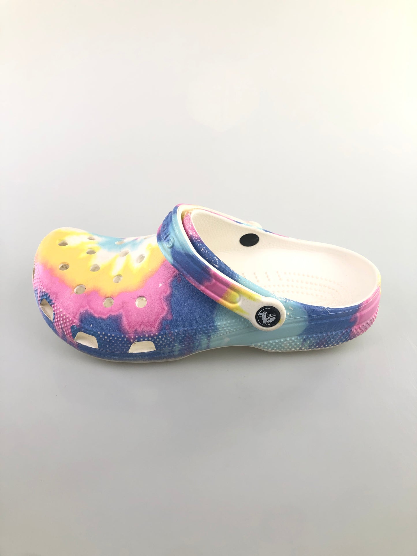 Sandalia Multicolor Crocs