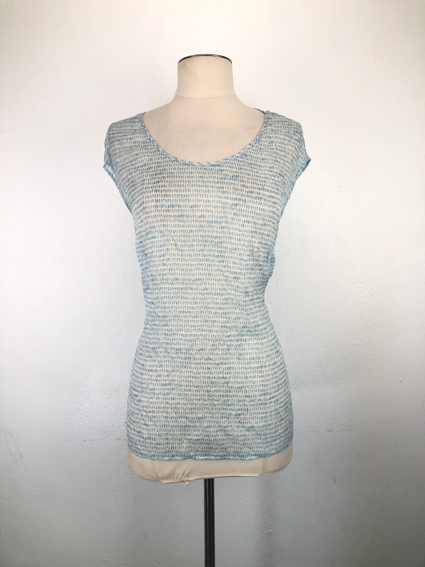 Blusa Azul de Lunares Boss