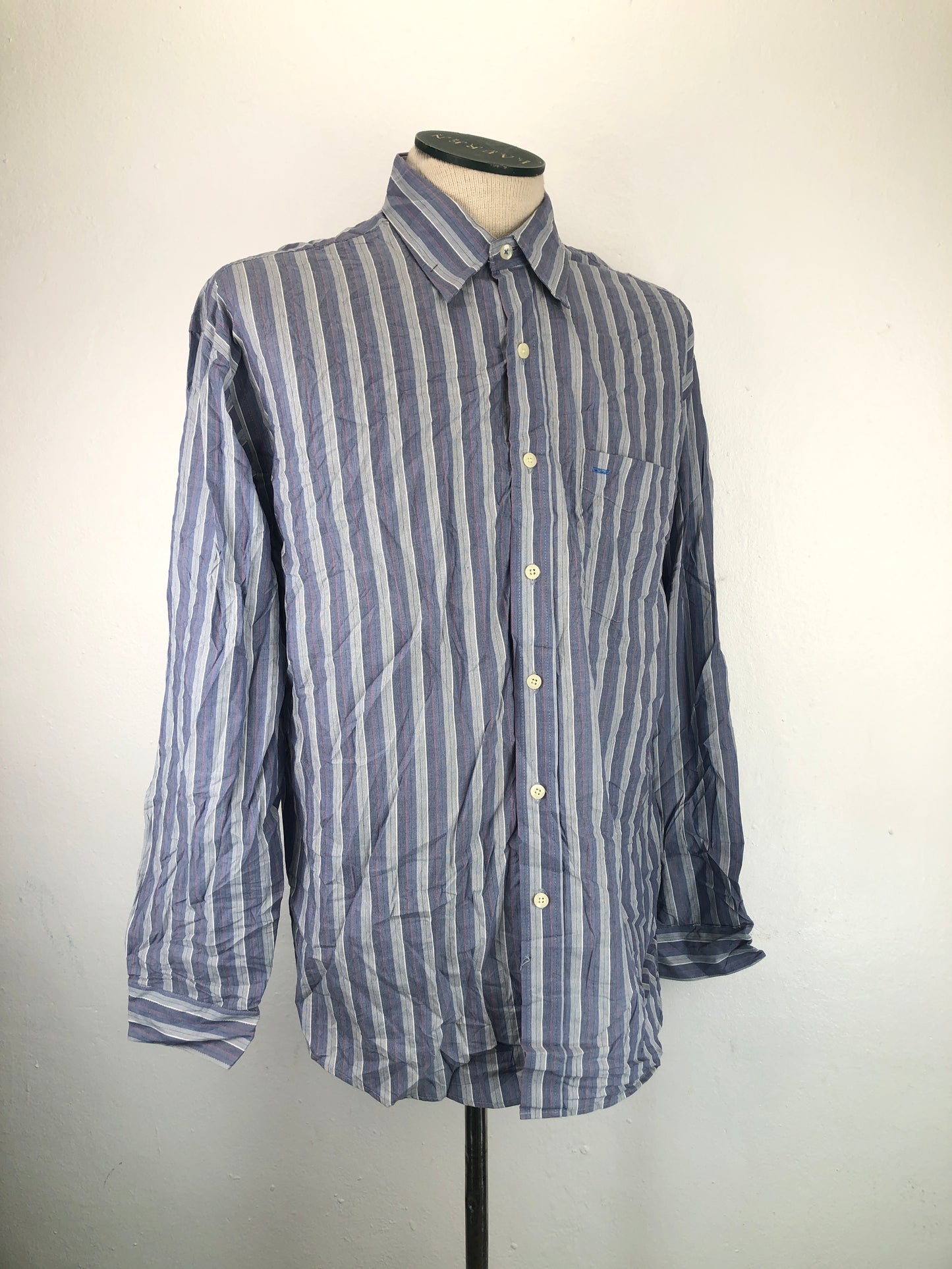 Camisa Gris Van Heusen