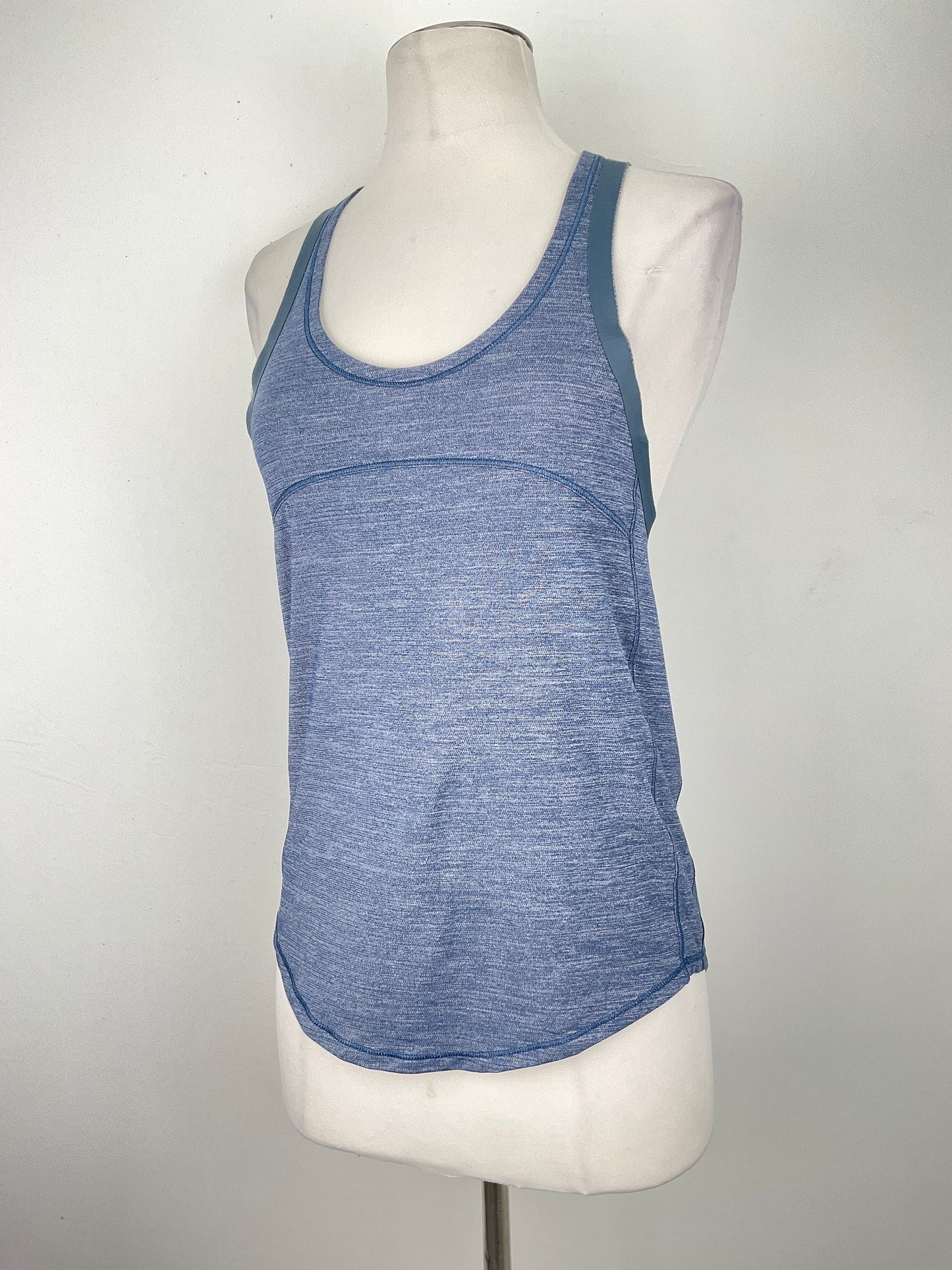 Blusa Gris Azulado Deportivo Lululemon