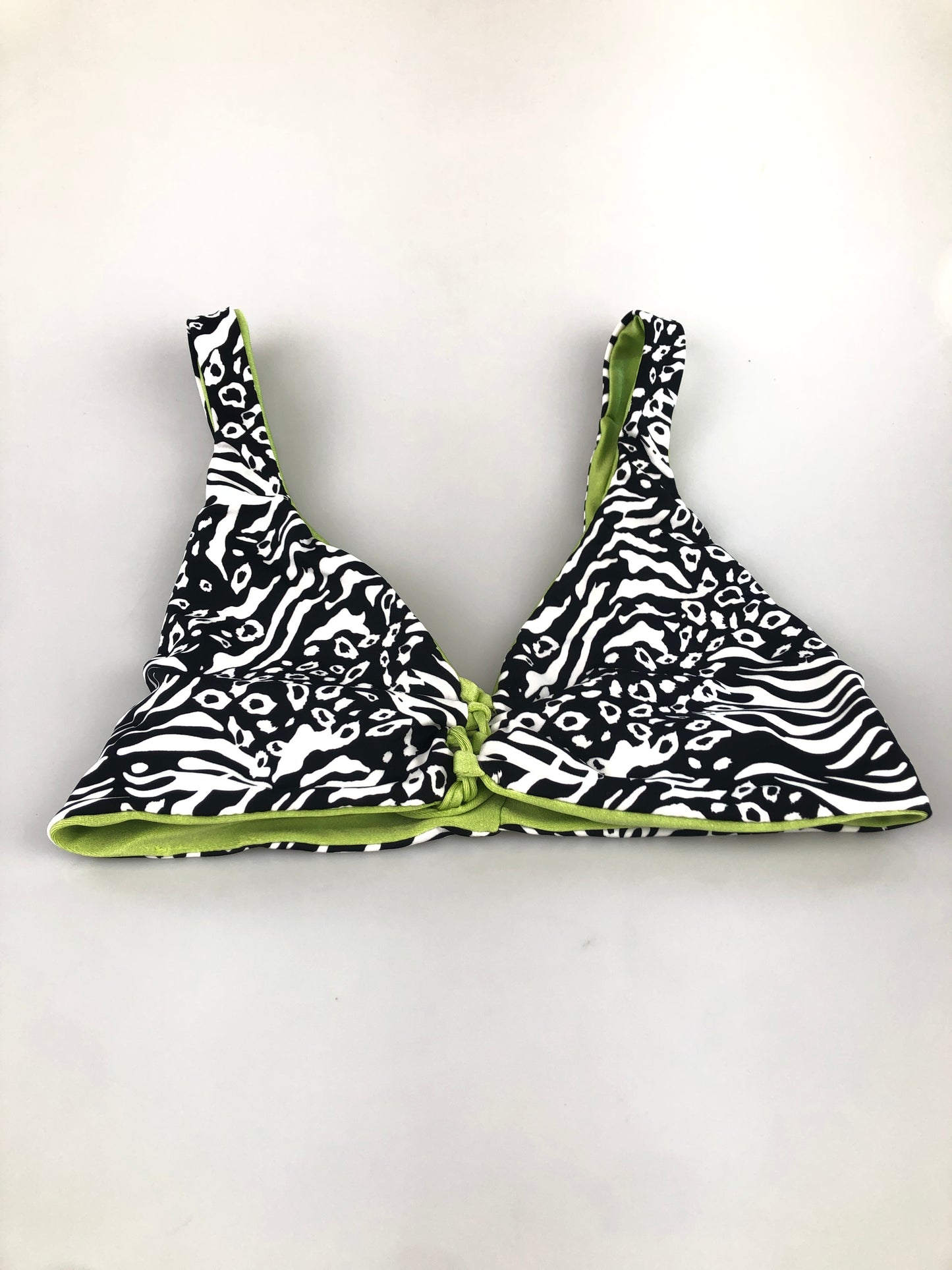 Blusita Traje de Baño Negro Variangis