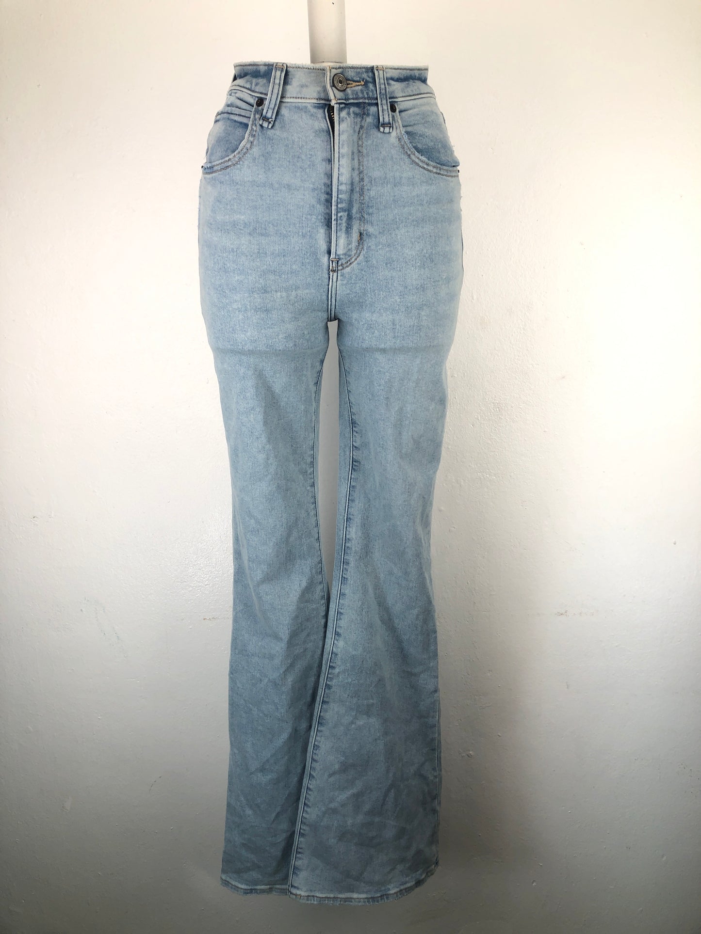 Pantalon Azul claro Mom Jeans Abercrombie Fitch