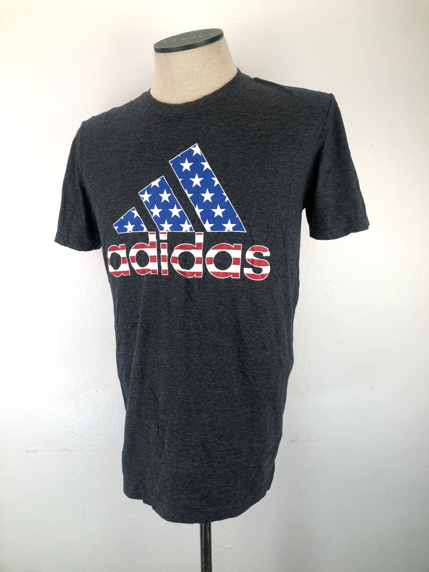 Camiseta Gris Adidas