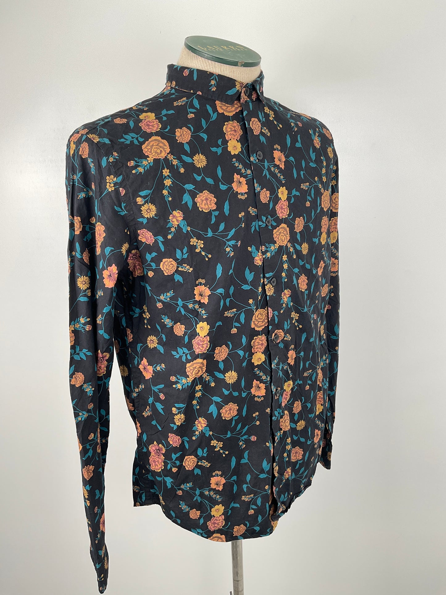 Camisa Negro Floral J.Ferrar