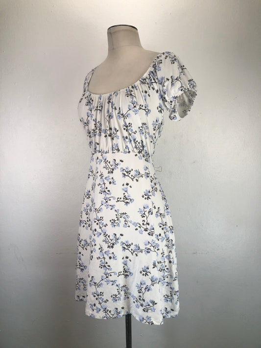 Vestido Blanco Floral Streetwear Society