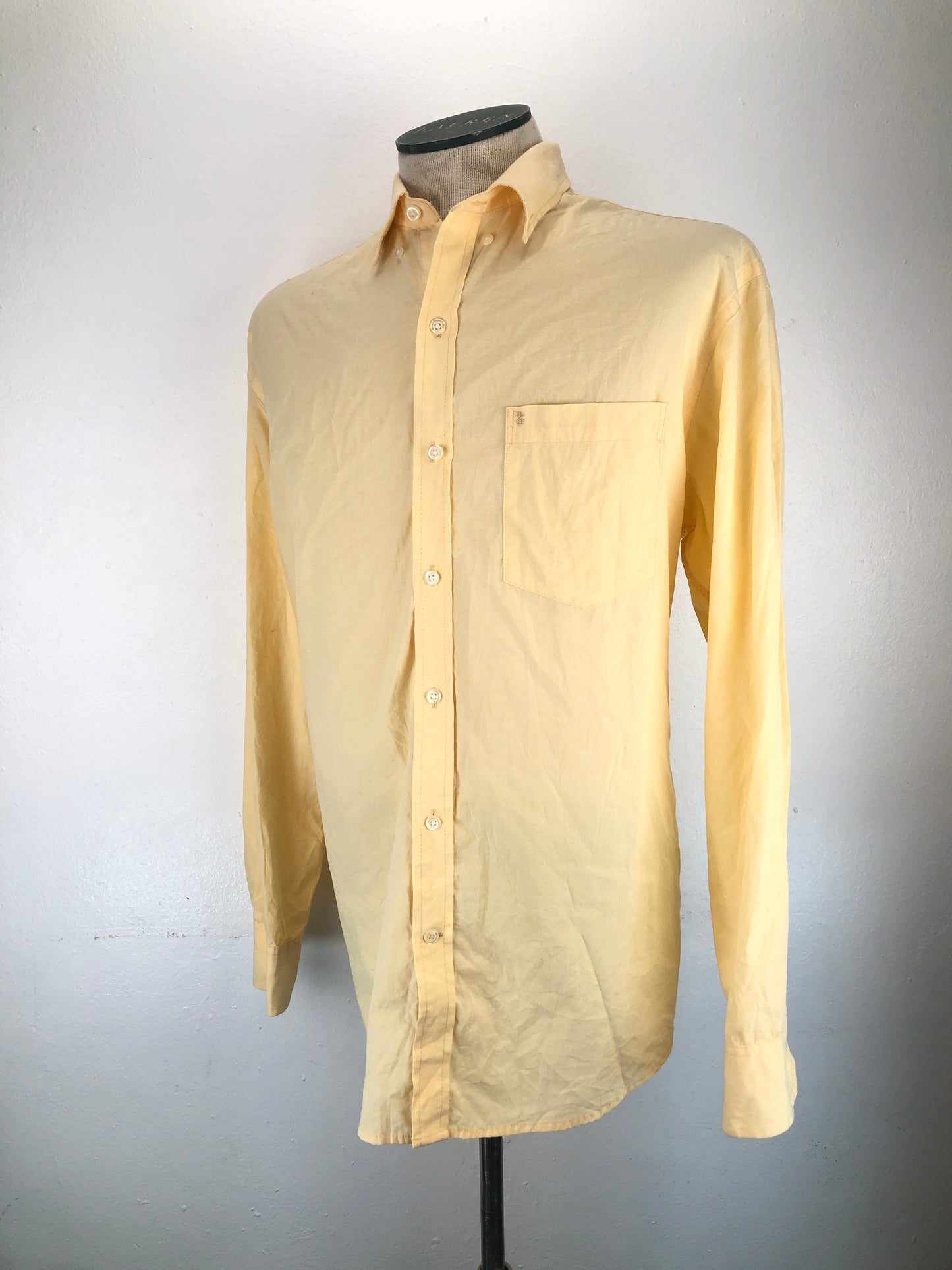 Camisa amarillo Izod