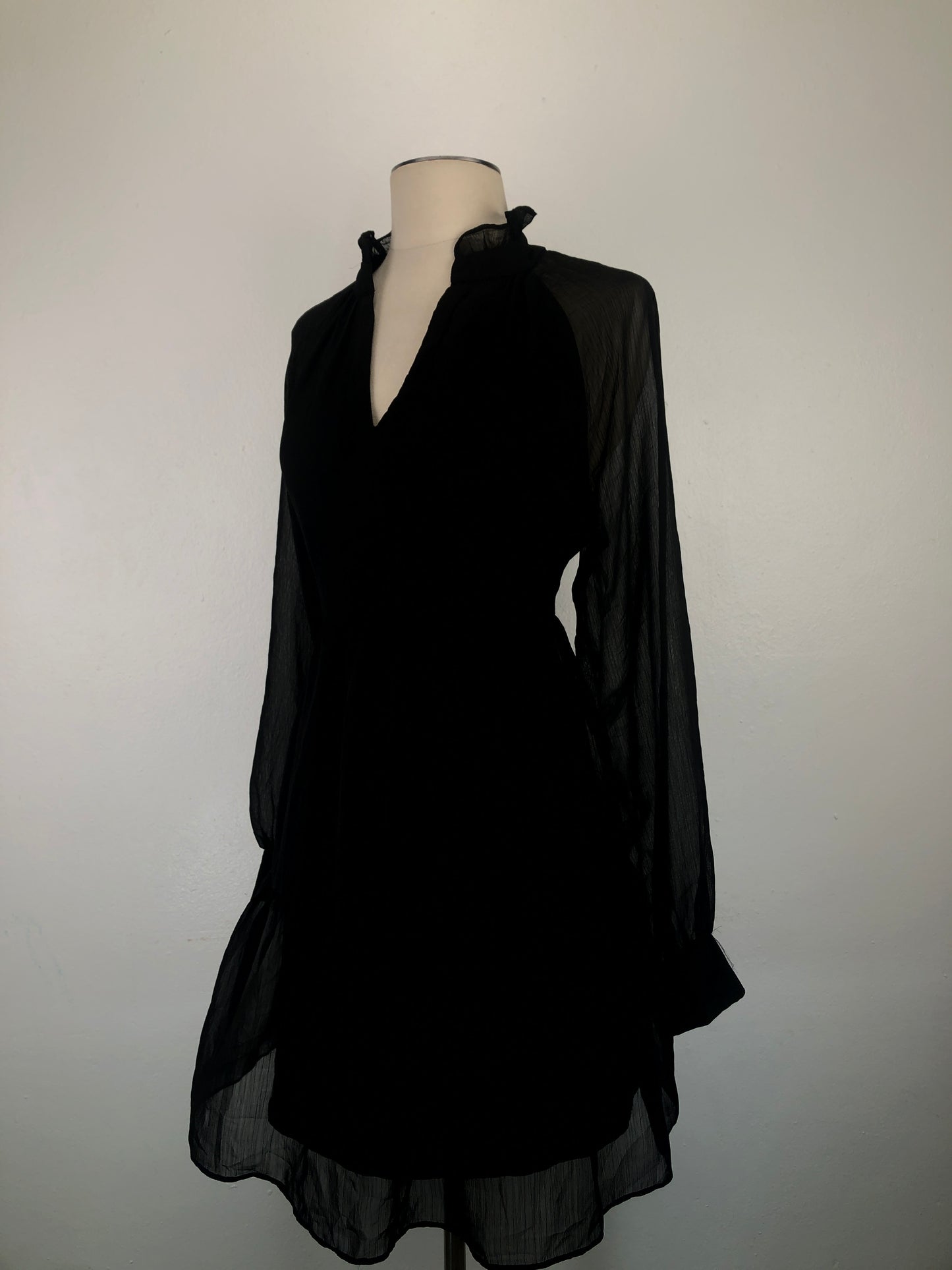 Vestido Negro State
