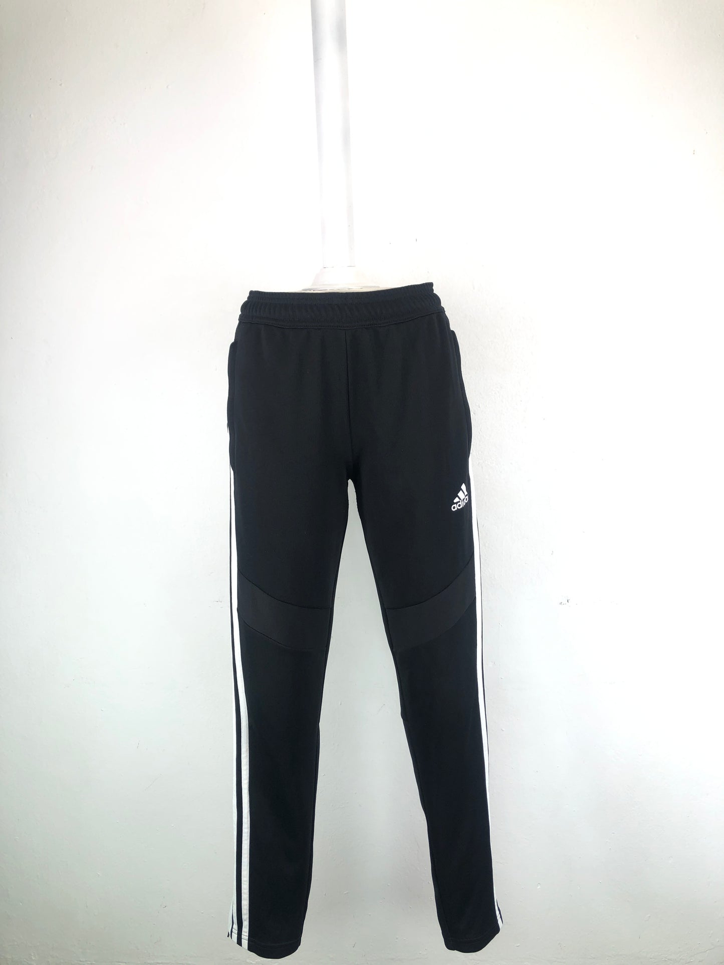 Jogger Negro Adidas