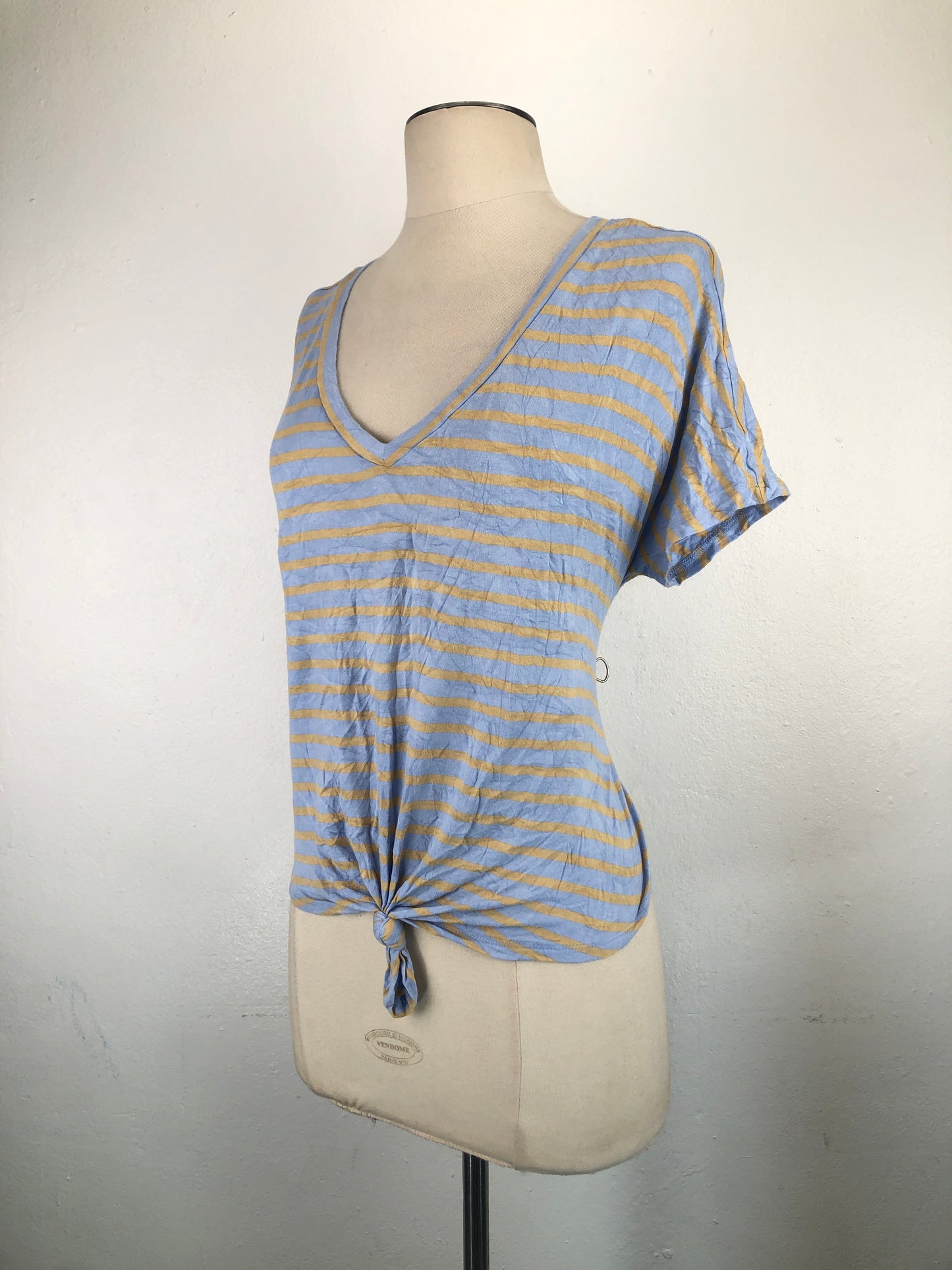 Camiseta Gris de Rayas Mackenzie Me