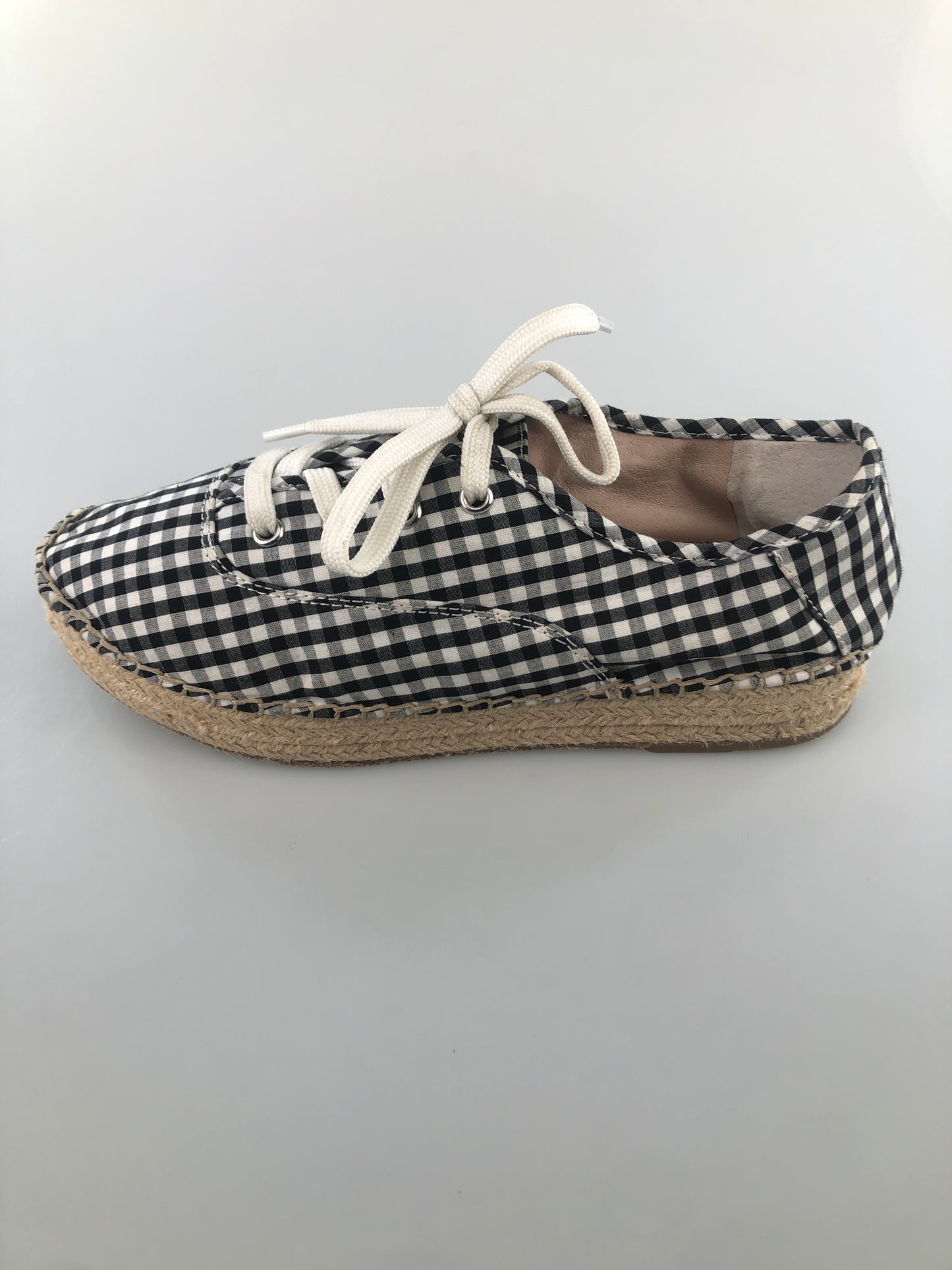 Tenis Negro de Cuadro Gianni Bini