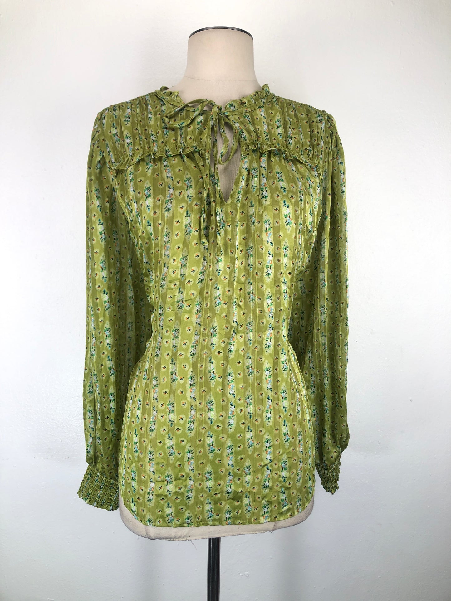 Blusa Verde de Flores Maison D Amelie