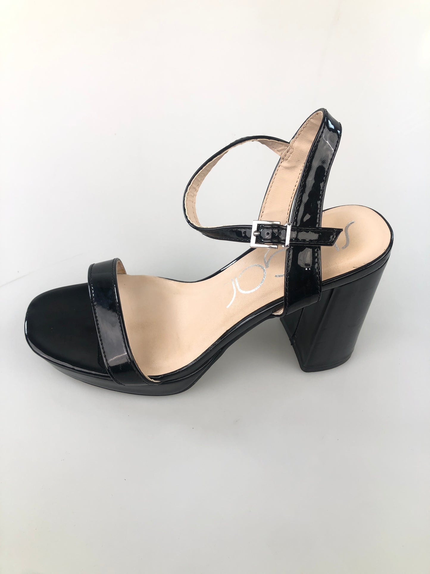 Zapatilla Negro de Tacon Sugar